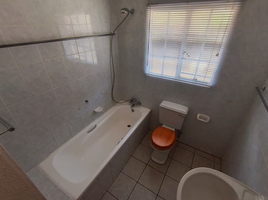 3 Bedroom Property for Sale in Boschdal North West